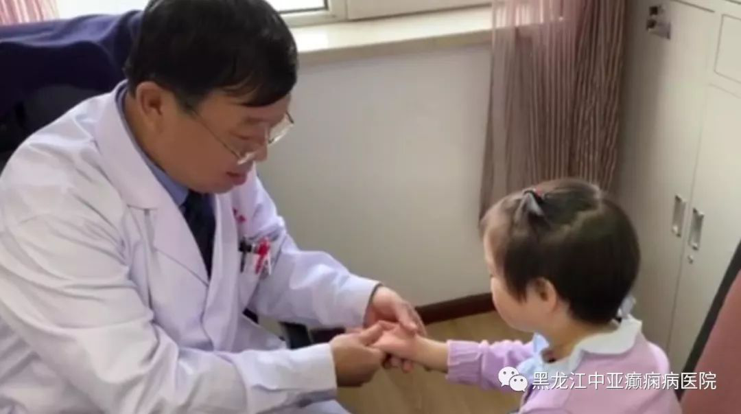 孩子注意力不集中、难以静坐、废话多、总被找家长？也许他她病了